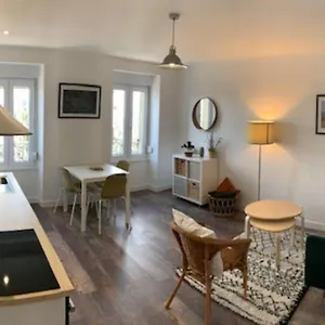 https://brest-centre-appartement-t1-bis-meubl-quartier-saint-michel.inbrittany.com